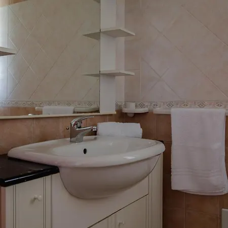 Costa - Budoni Sweet Tatil Evi Tanaunella
